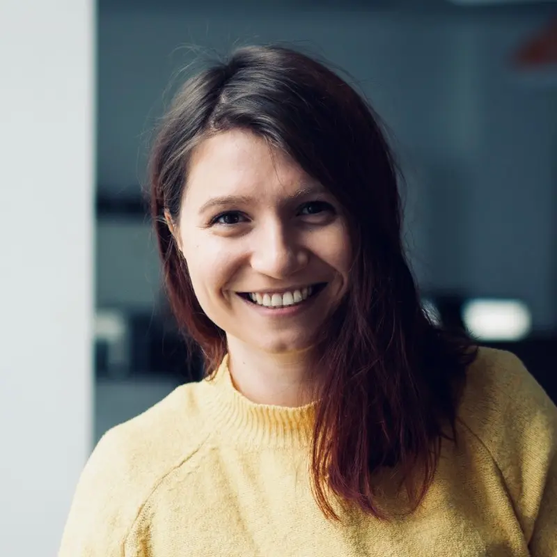 Lavinia Mehedintu headshot 